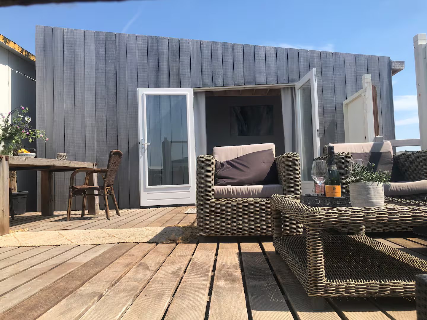 Terras van het tiny house